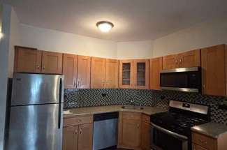 482 Smith Street Apt 1